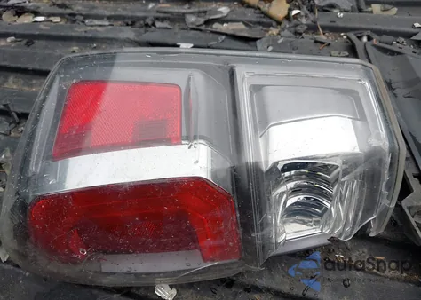 2022 Toyota Tacoma Trd Off Road из США, поврежденный, VIN 3TMAZ5CN1NM160553